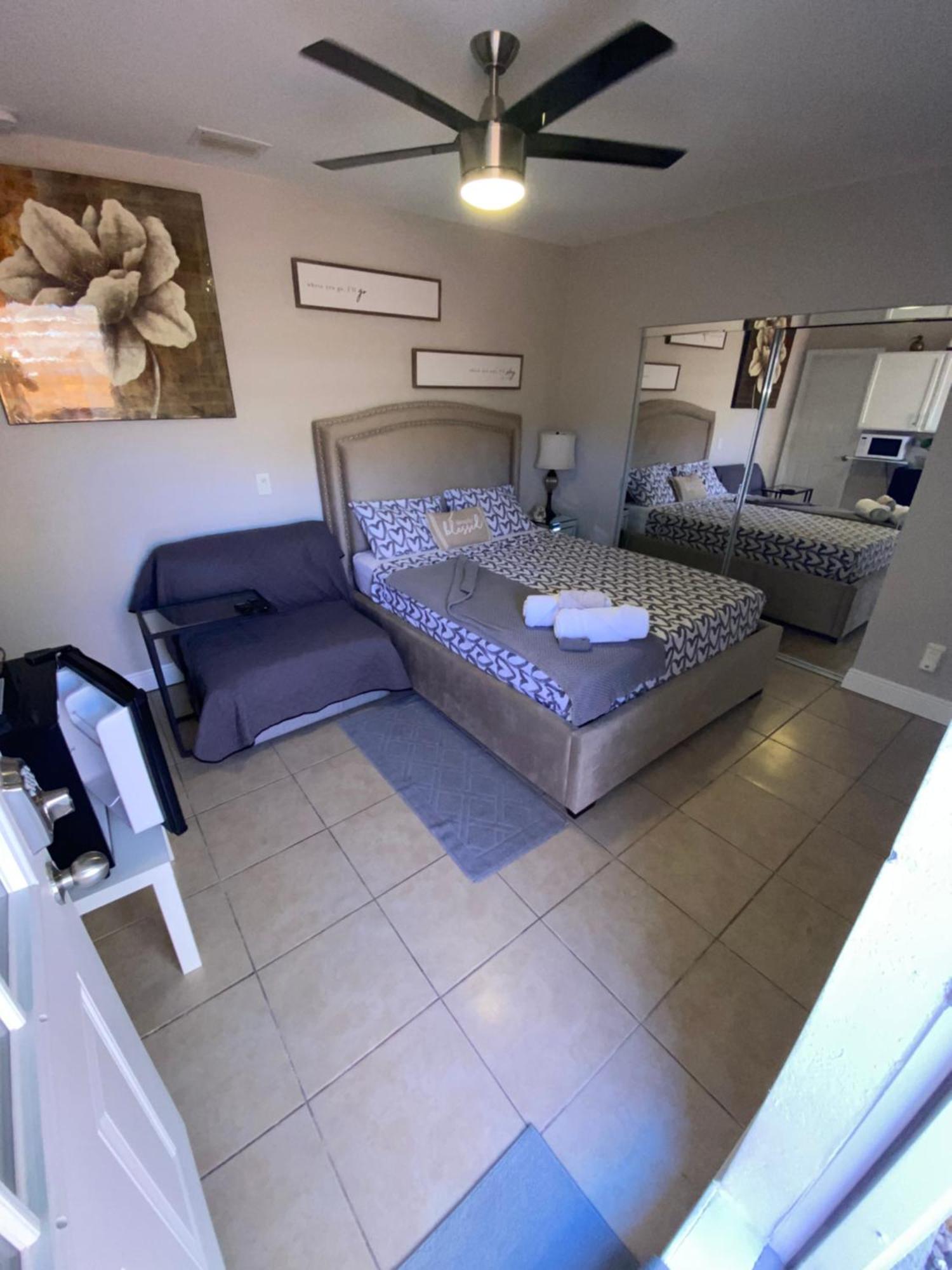 Luxurious Cozy Studio. Tampa Exterior foto